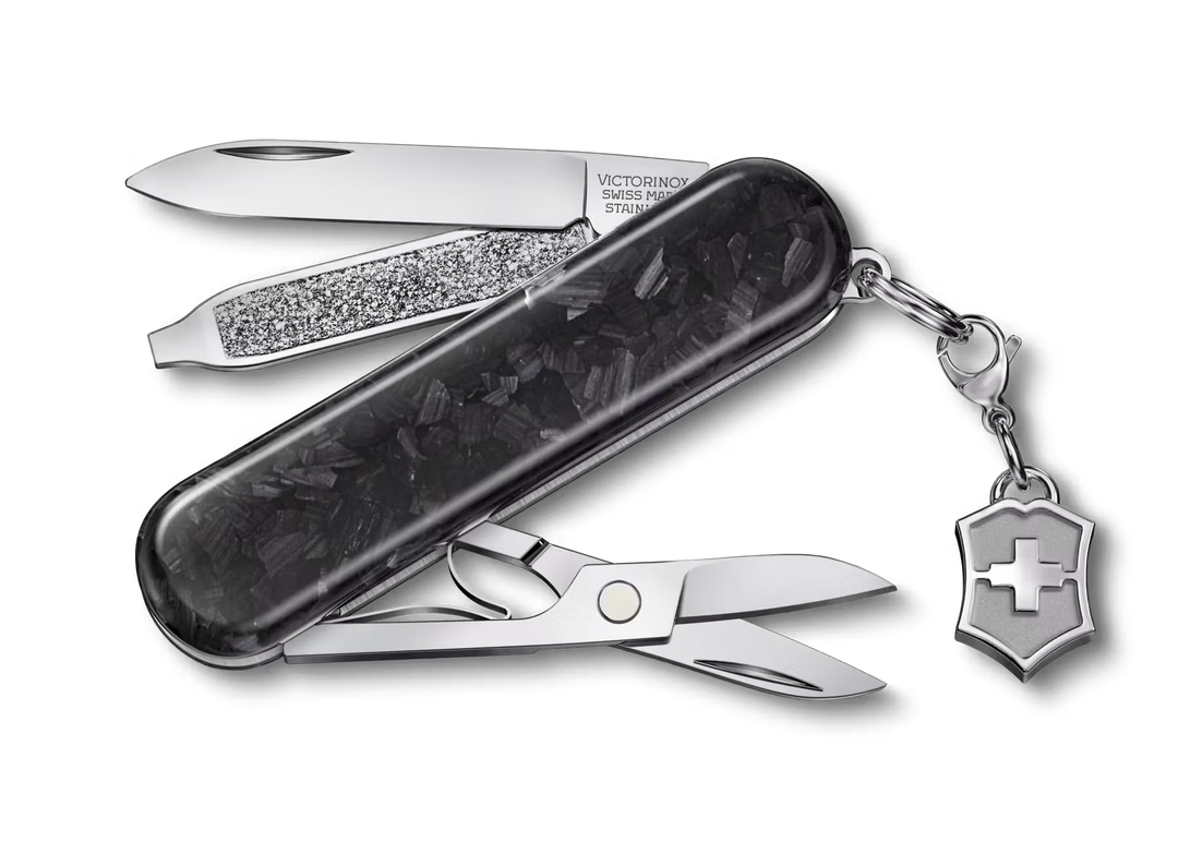 Victorinox Classic 0.6221.90 SD Brilliant Carbon 58mm