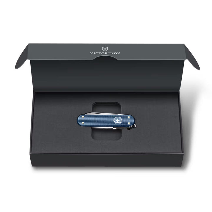 Victorinox Classic 0.6221.L26 SD Alox blau Limited Edition 2026 58mm