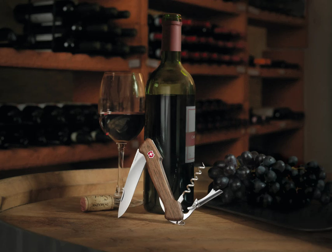 Victorinox Wine Master 0.9701.63 Wood Nussbaumholz braun 130mm