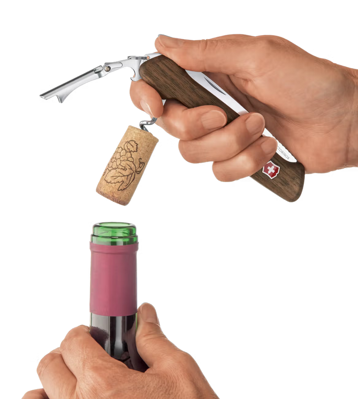 Victorinox Wine Master 0.9701.63 Wood Nussbaumholz braun 130mm